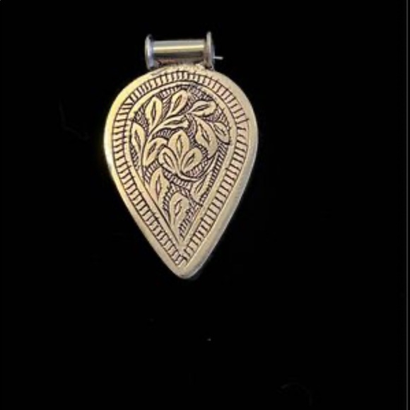 Hollow back silver pendants on choice! - Picture 10 of 10